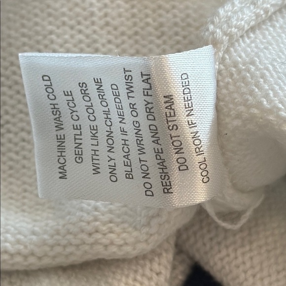 C&C California XS Navy Anchor Nautical White Sweater - Picture 9 of 9